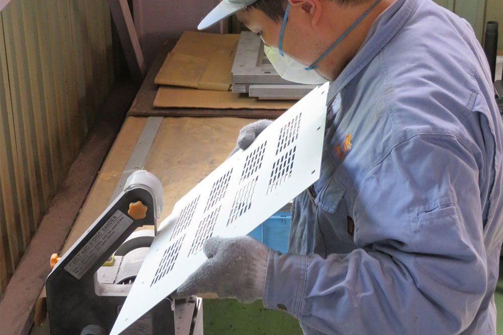 製品の熱間鍛造